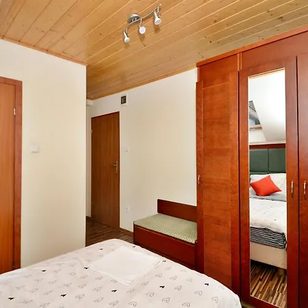 Jaworowa Homestay szállás