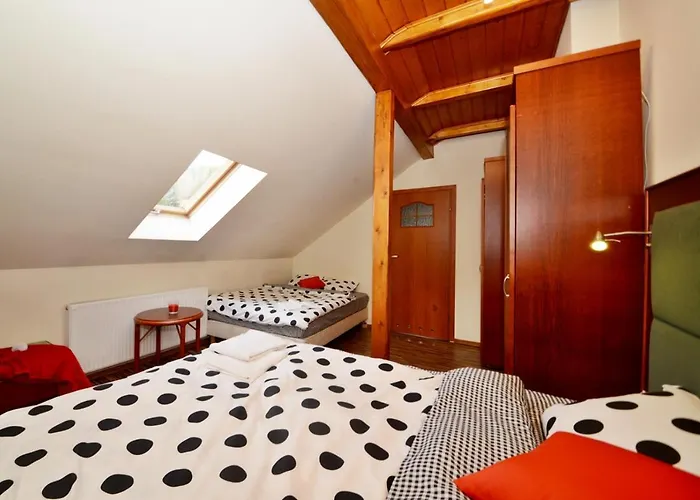 Jaworowa Chata Homestay *