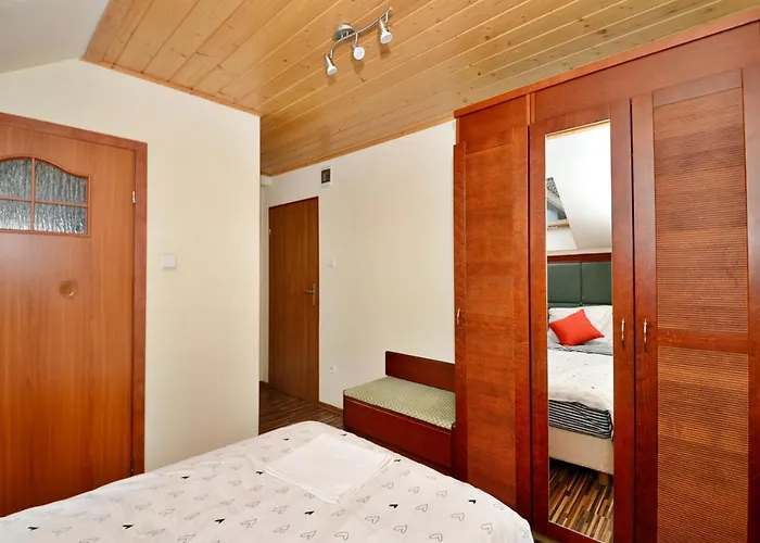 Jaworowa Chata Homestay